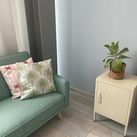 Casa Giulietta - Ombrellone E 2 Lettini Inclusi *
