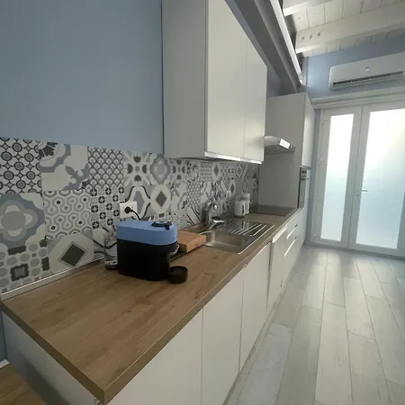 Casa Giulietta - Ombrellone E 2 Lettini Inclusi