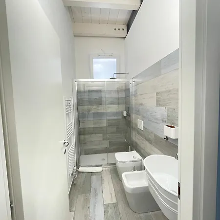 Apartamento Casa Giulietta - Ombrellone E 2 Lettini Inclusi *